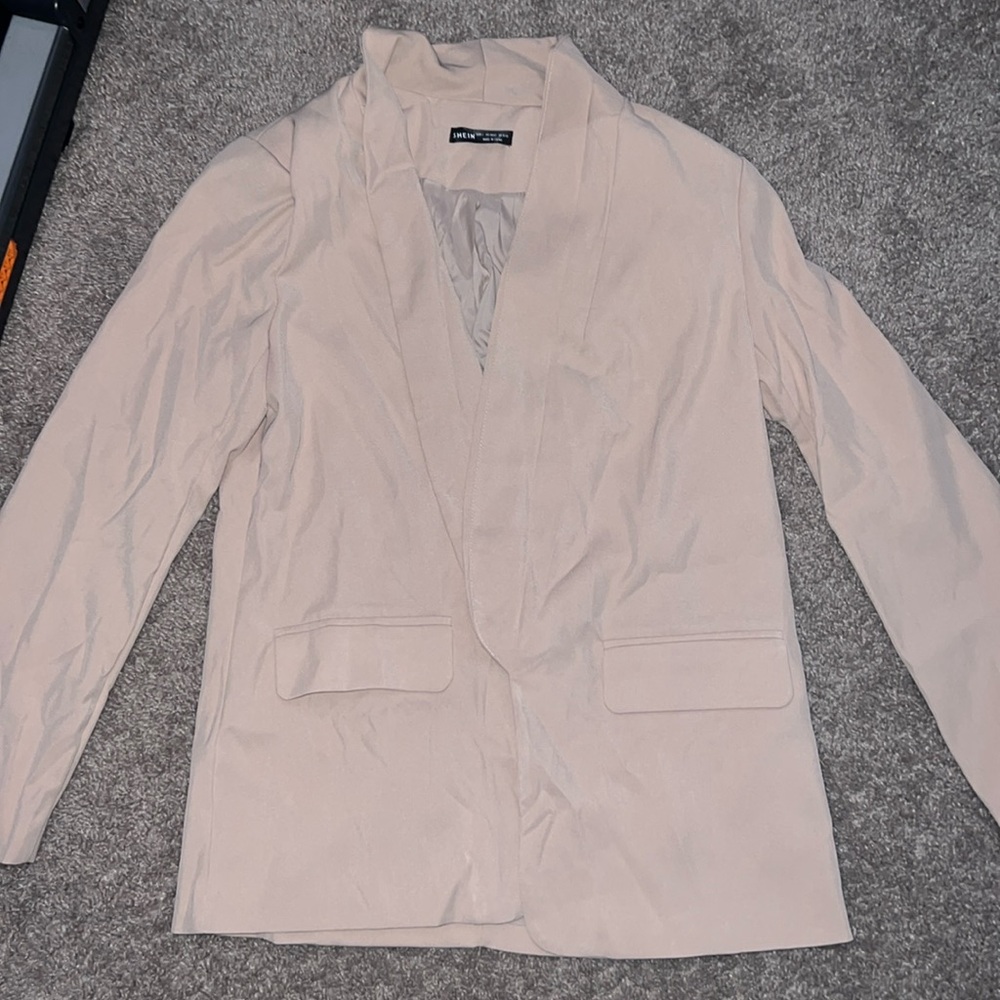 Solid shawl collar blazer